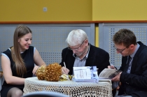16.10.2015 r., Kłobuck. Promocja książki T. Sygudy i A. N. Jarugi