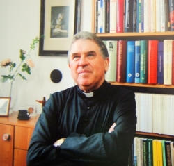 ks. Edward Walewander